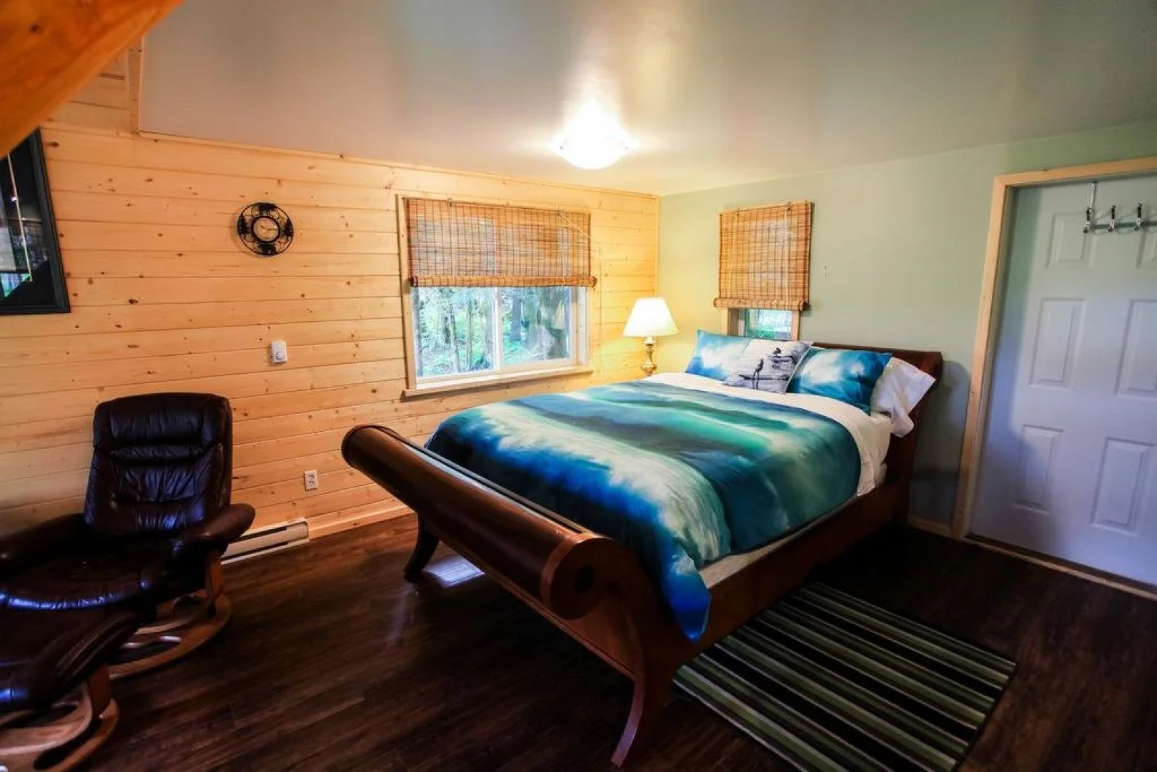 Bella Coola Grizzly Tours Cabins