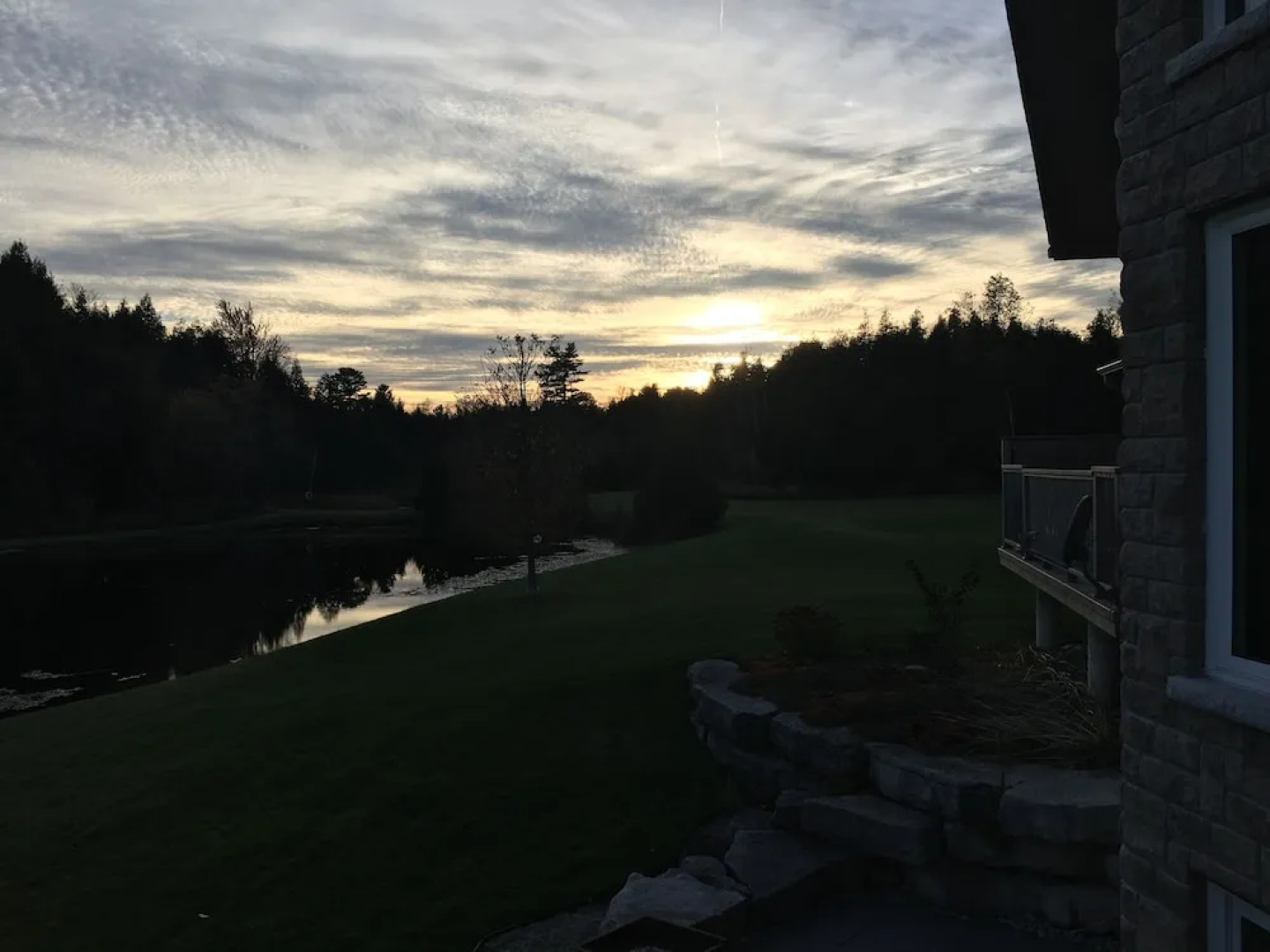 Cottage Lakehouse Private 48 Acres