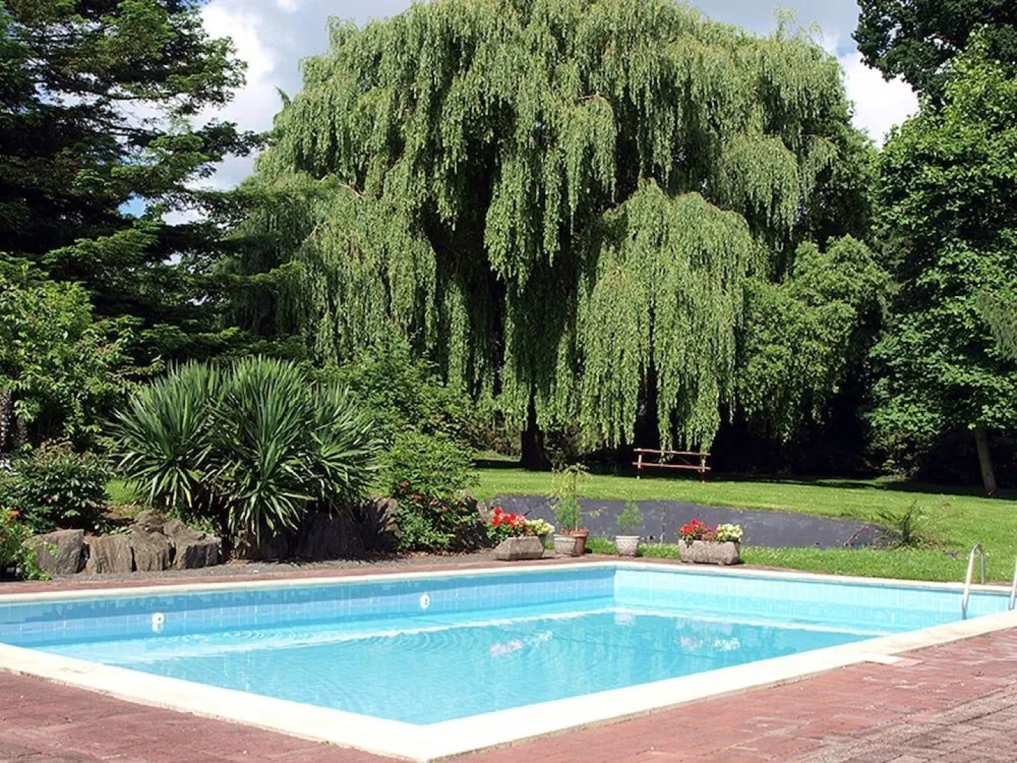 Normandy Getaways at Mis Harand