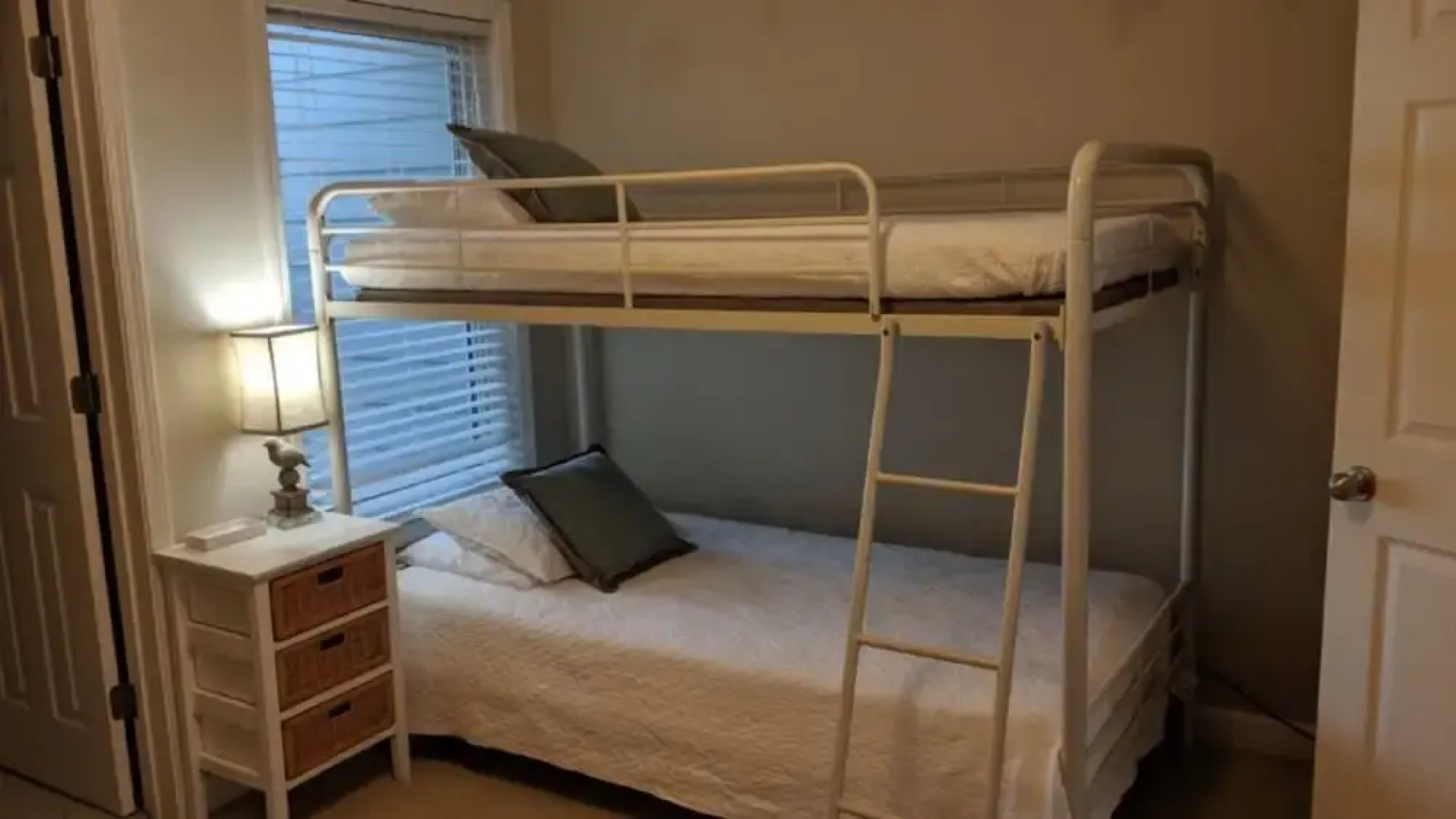 San Deluna by Surfside VR