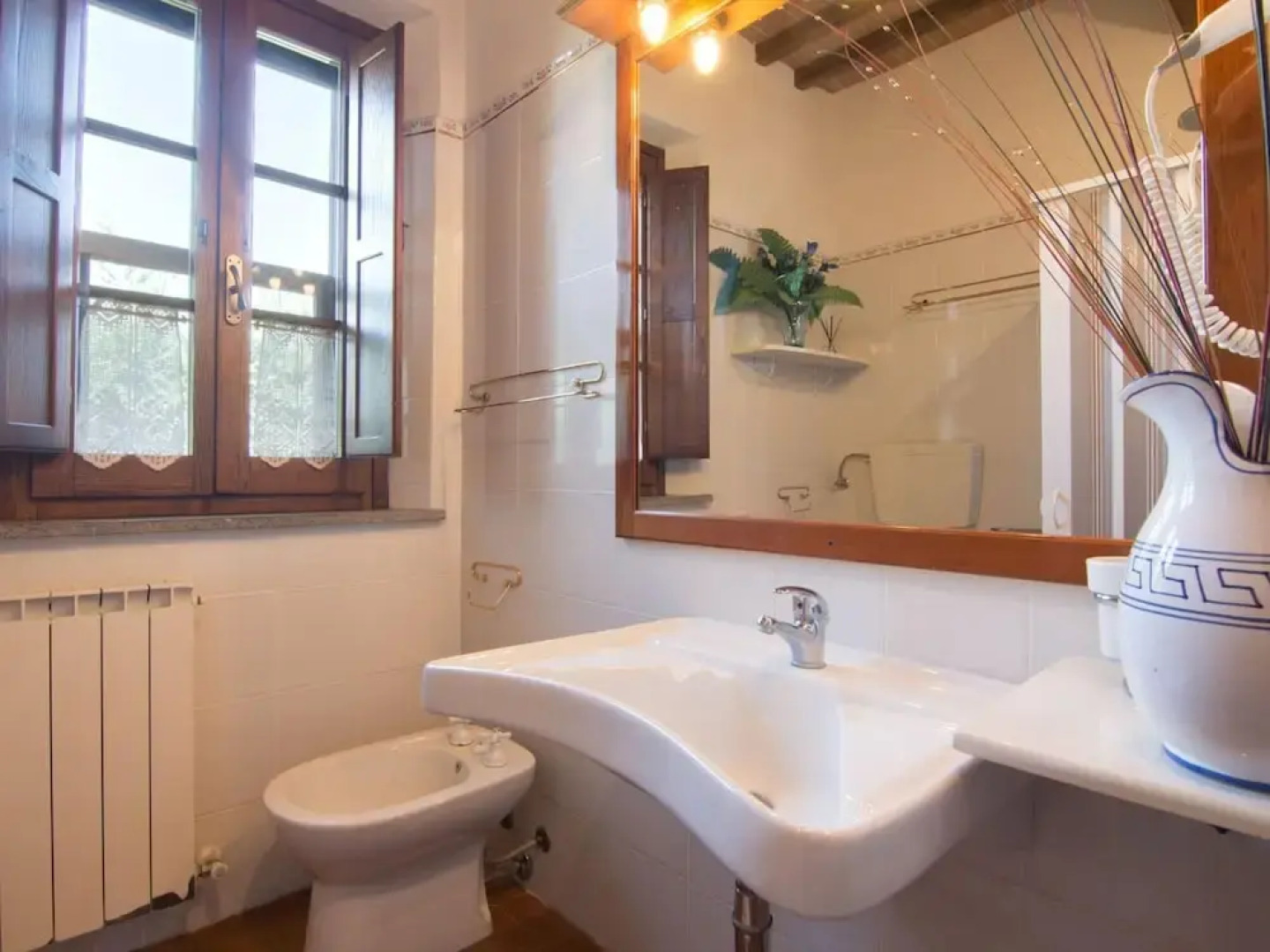 Belvilla by OYO Lacaioli