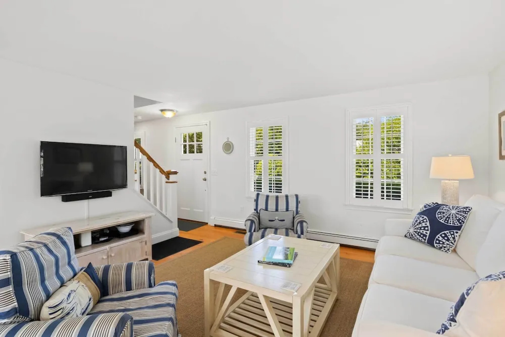 2 Bicycles Provided! Cape Cod Cottage w/ Deck