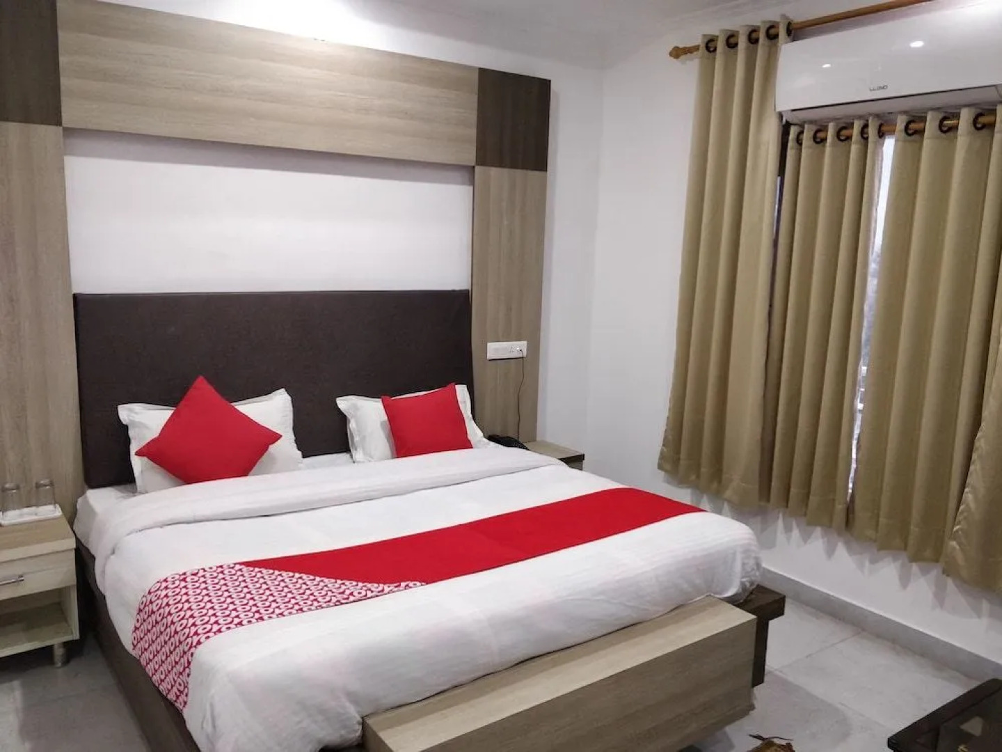 OYO 24209 The Pearly Gate