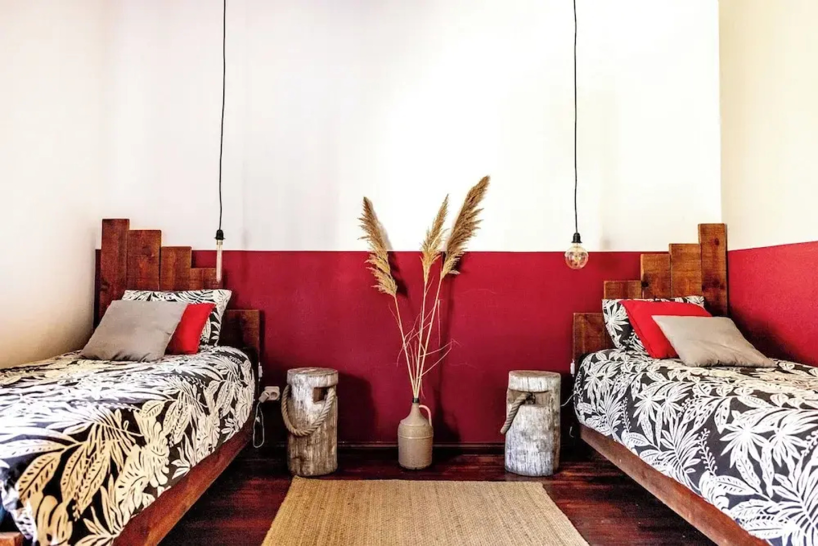 Stoke Portugal Surf House