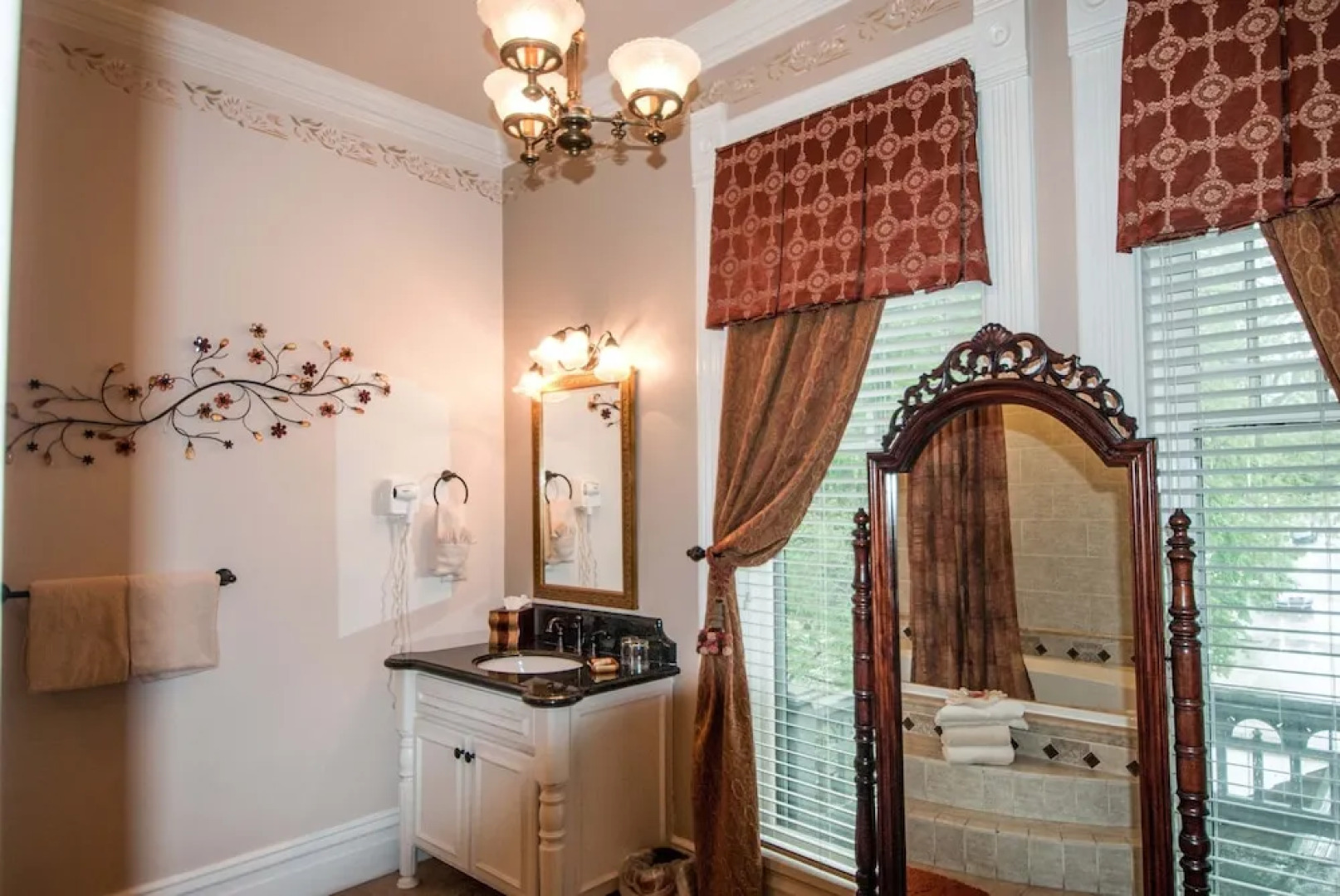 Anniversary Inn - South Temple