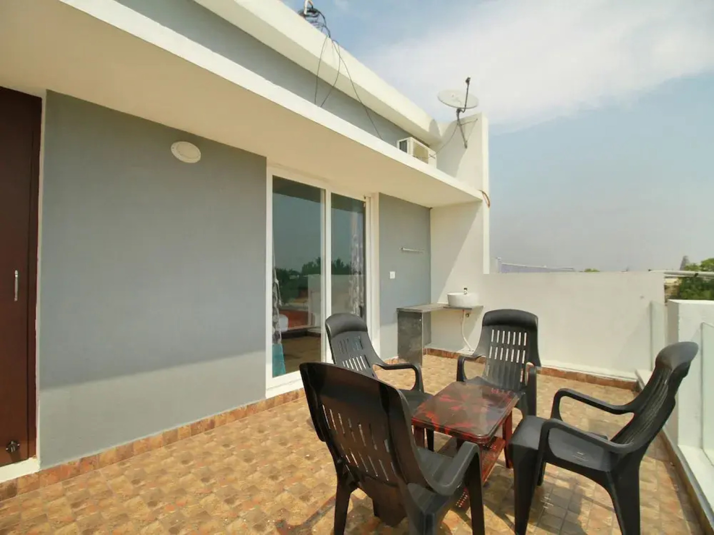 OYO 11870 Home Sea View 2BHK Anumandai Beach