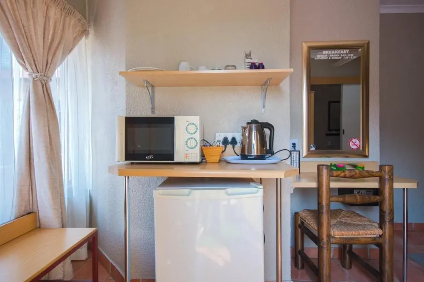 Marle' Lodge Bed & Breakfast