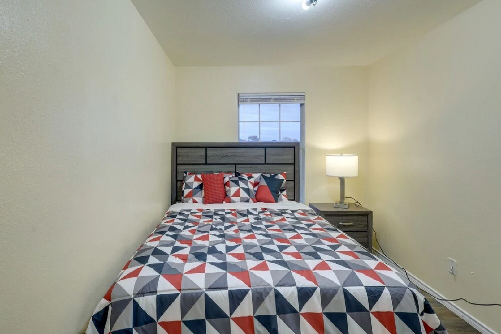 5 Mi to Fort Hood Shopping: Quiet Killeen Townhome