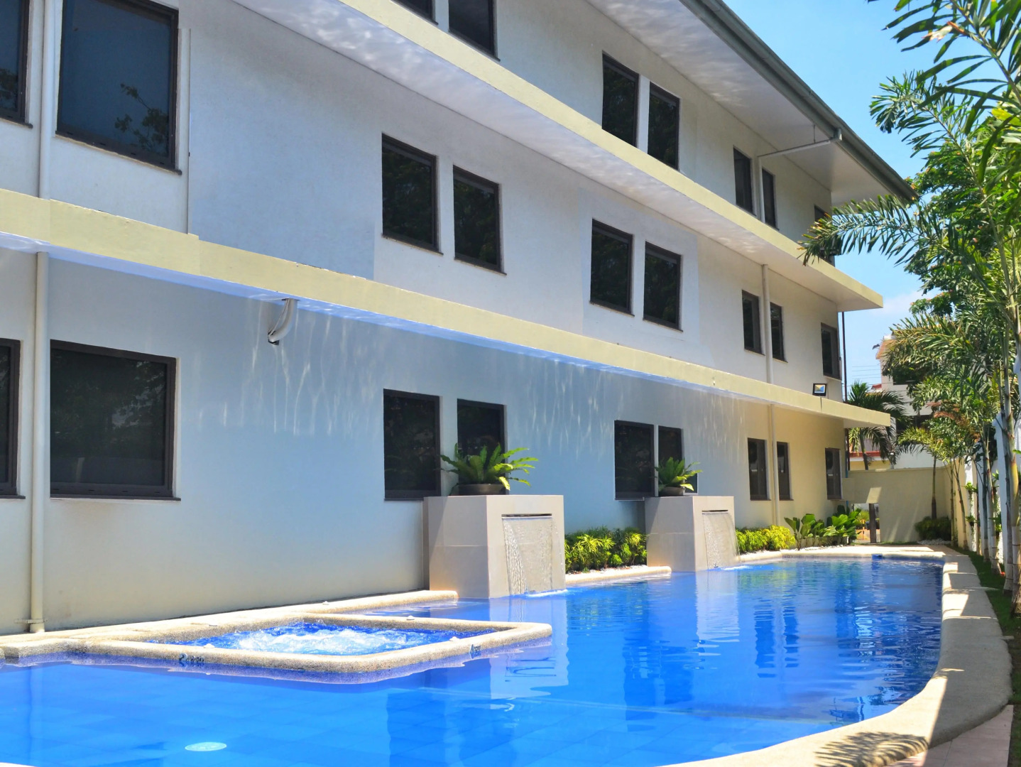 Subic Bay Venezia Hotel