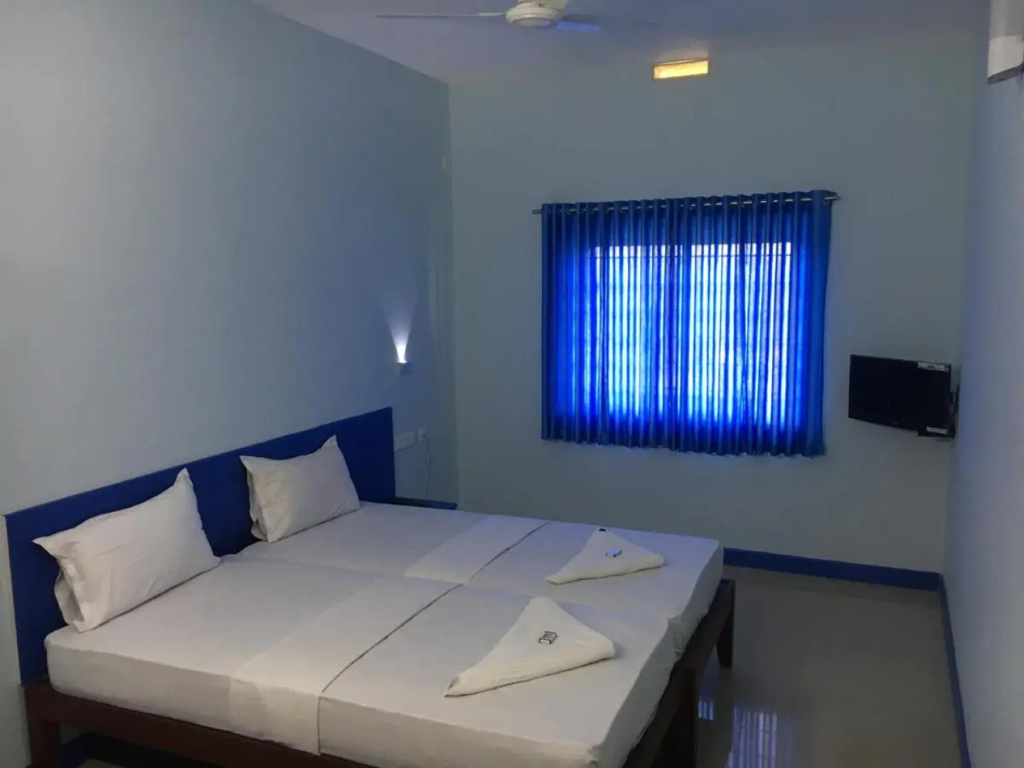 Kalluvalappil Holiday Inn