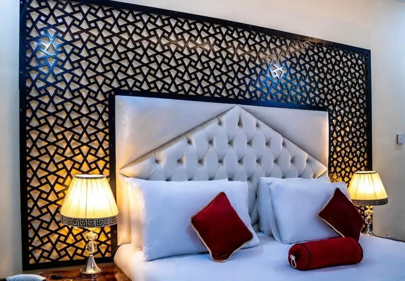 Rose Palace Hotel Gulberg