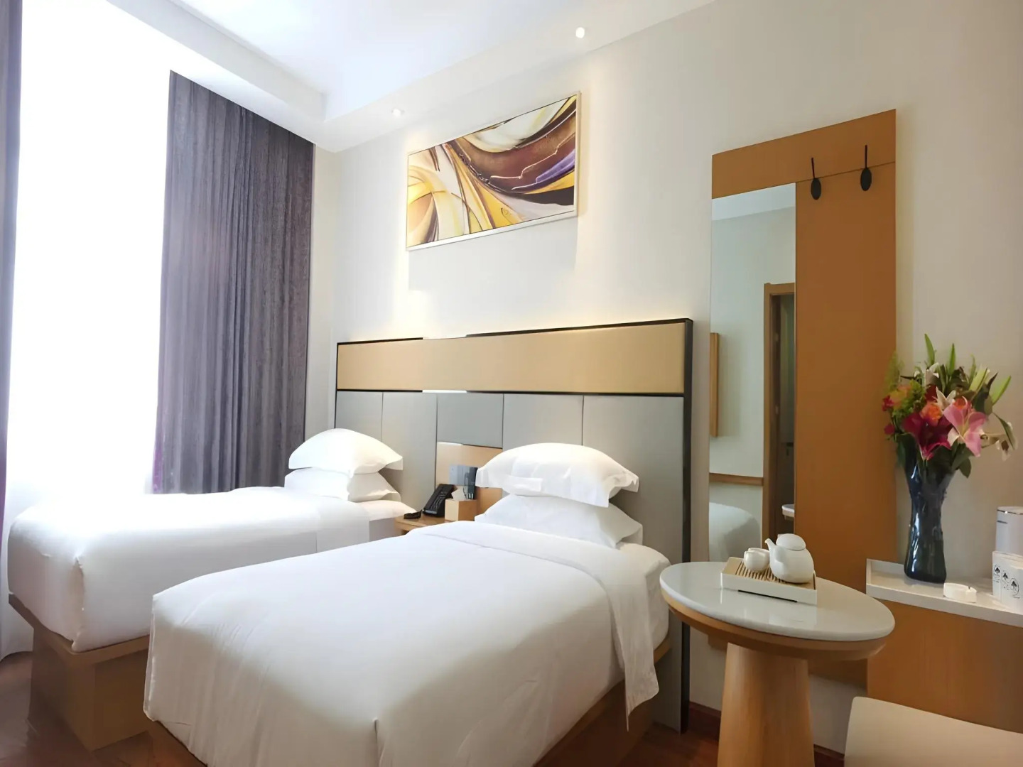 GreenTree Inn Geermu Walking Street Business Hotel