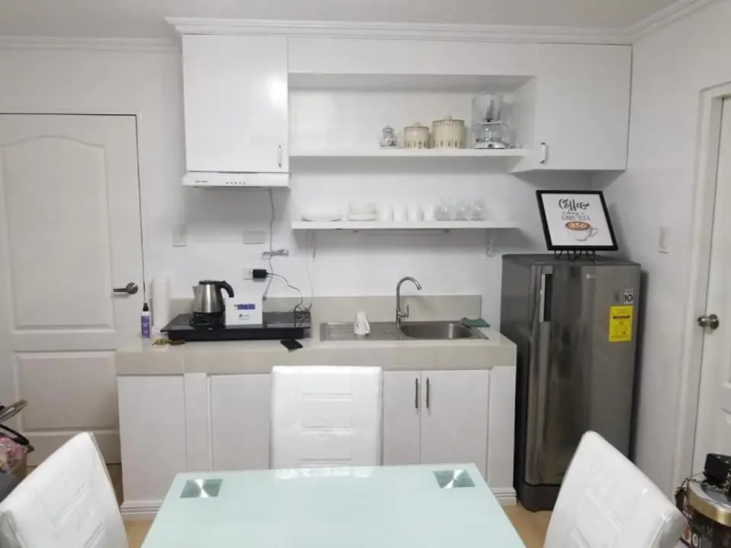 Charming Brand New 2 Bedroom Condo @One Oasis