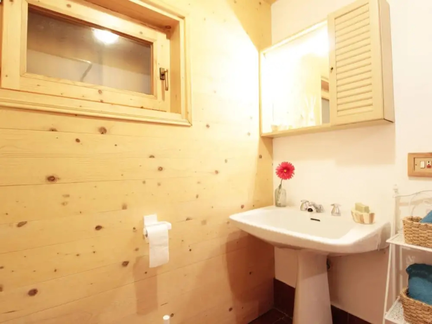 Belvilla by OYO Hilltop Chalet in Lamon With Views