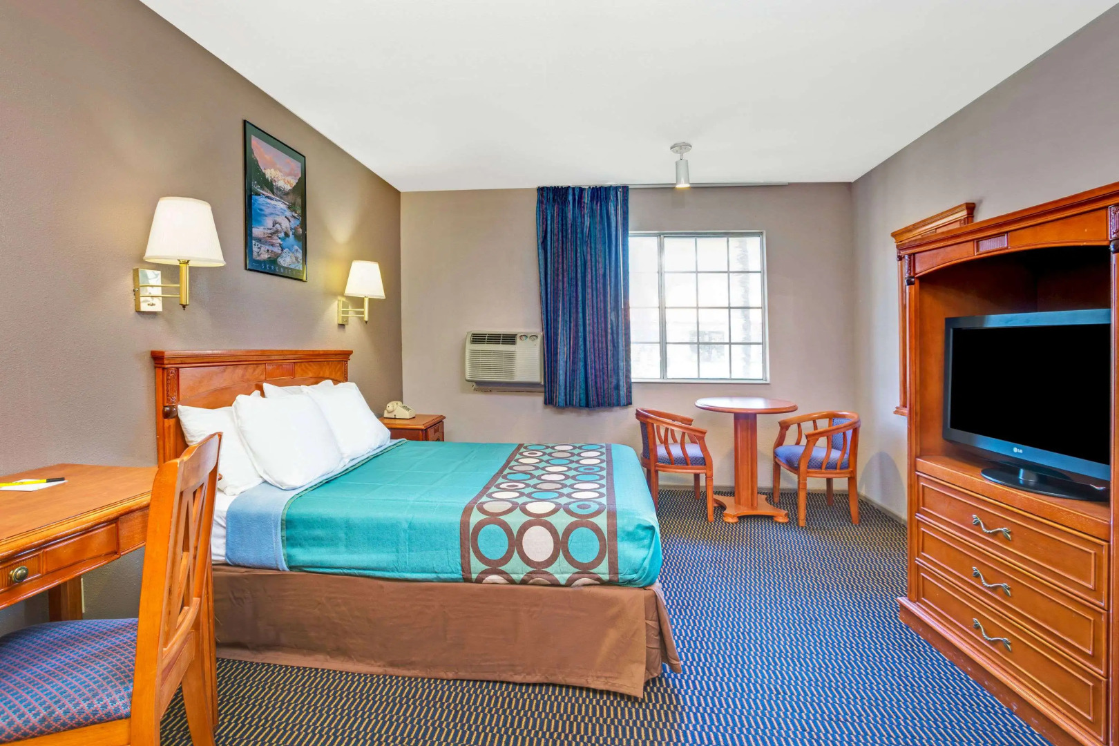 Super 8 by Wyndham Upland Ontario CA