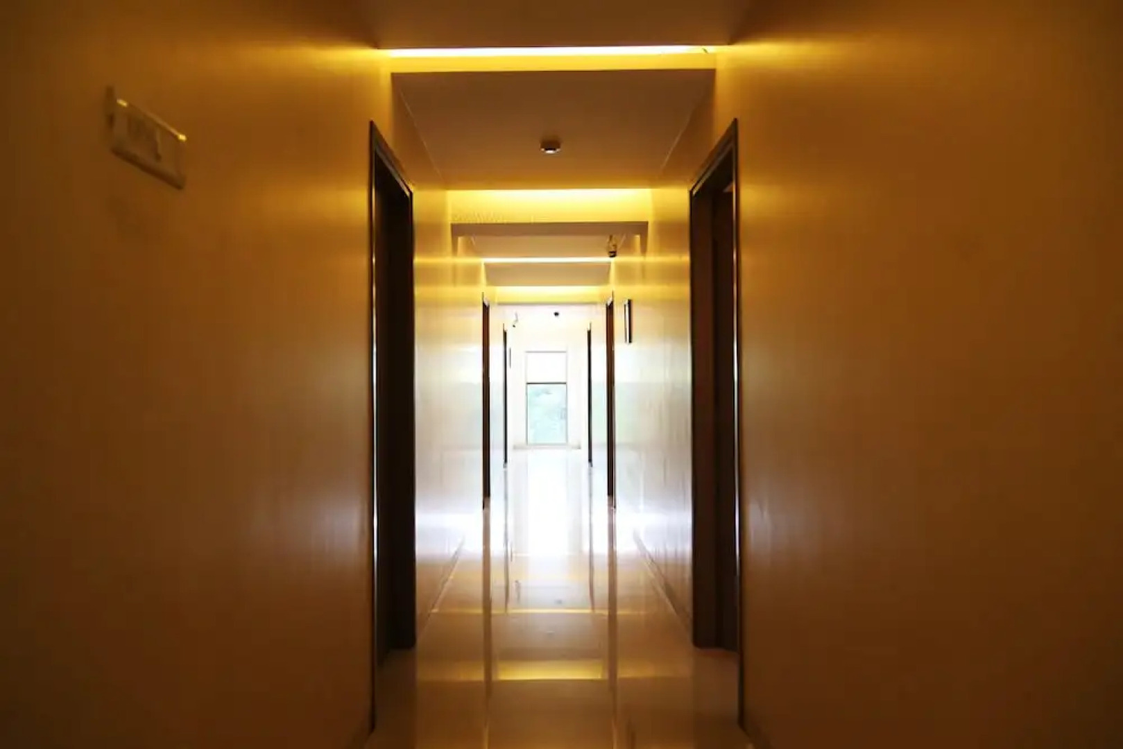 OYO 2586 Hotel Vikrant Residency