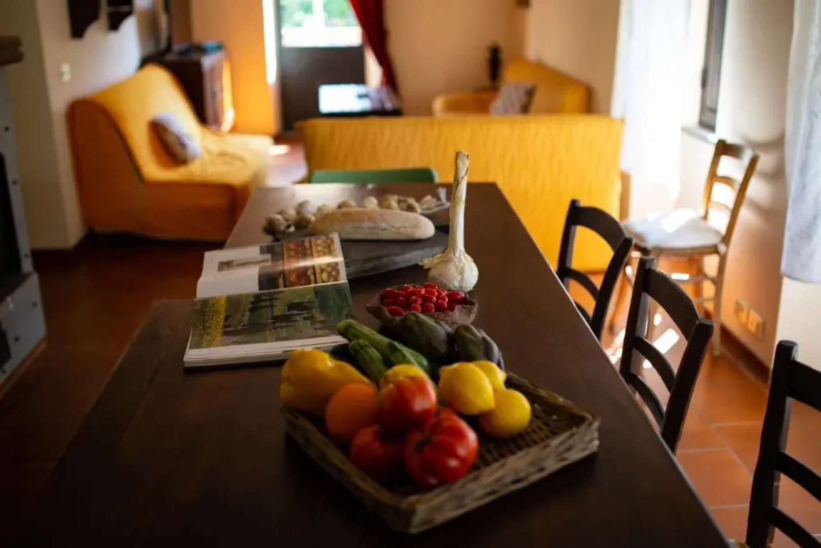 Wonderful Private Villa With Wifi, Private Pool, TV, Terrace, Pets Allowed, Parking, Close to Arezzo