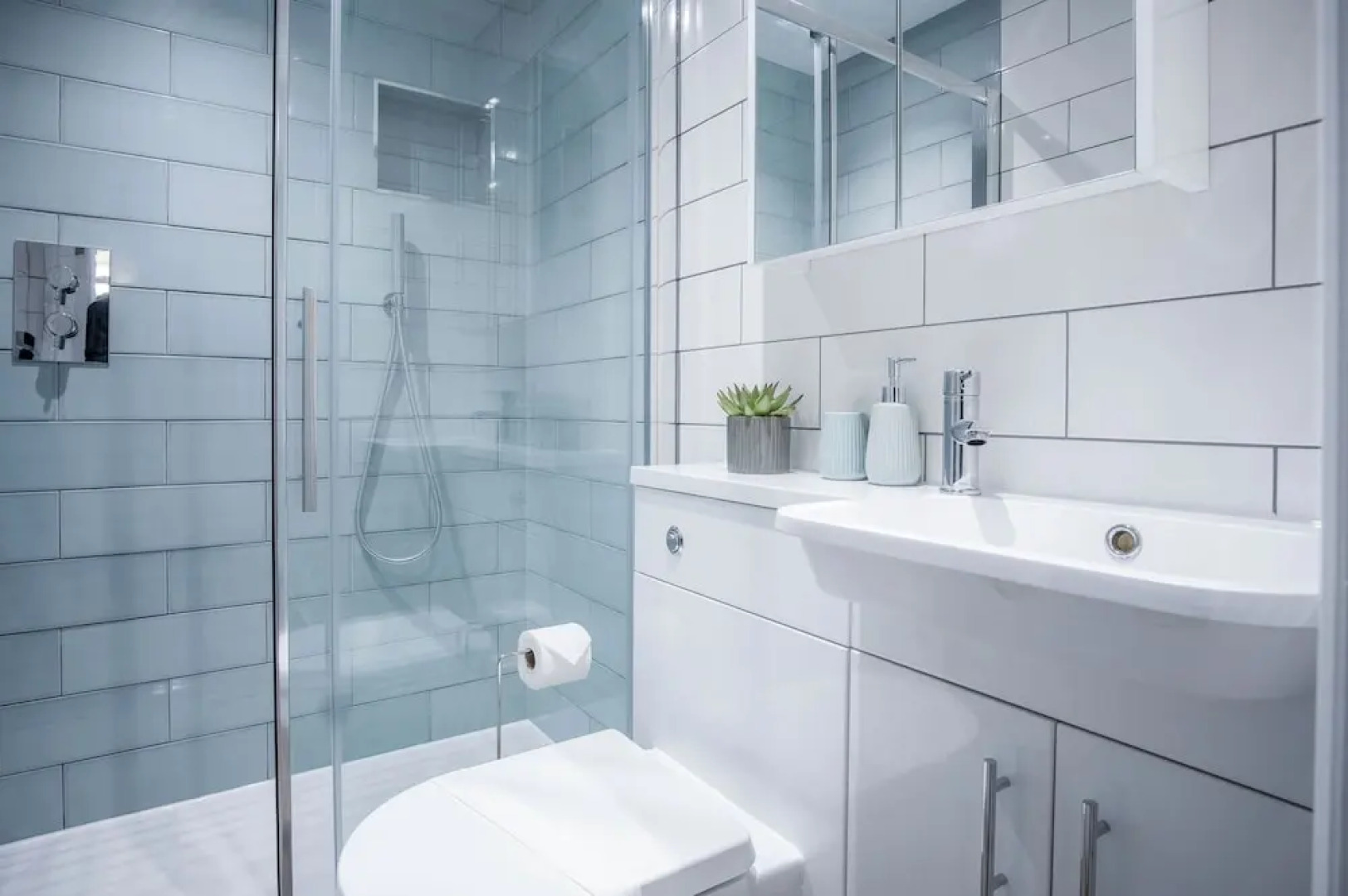 No. 6 Croft House - 1 Bedroom Apartment - Tenby