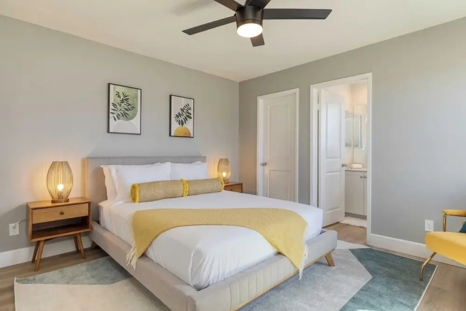 Desert Eden by Avantstay 6BR w/ Ensuite Backyard Oasis w/ Pool & Hot Tub!