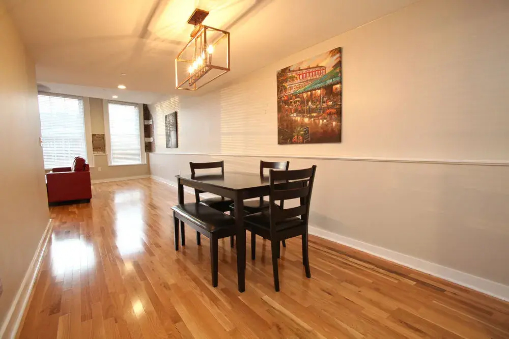 Hosteeva French Quarter Luxury Condo