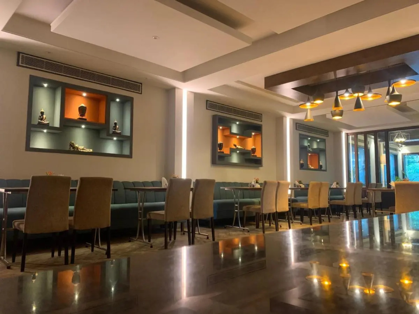 Royale Sarovar Portico Agra