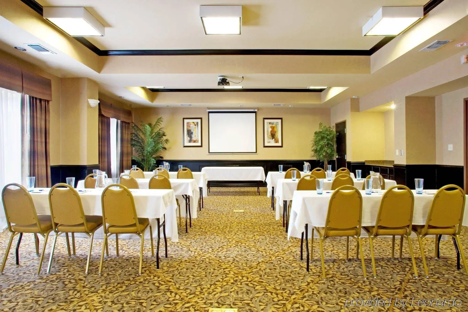 Holiday Inn Express Hotel & Suites Corpus Christi by IHG