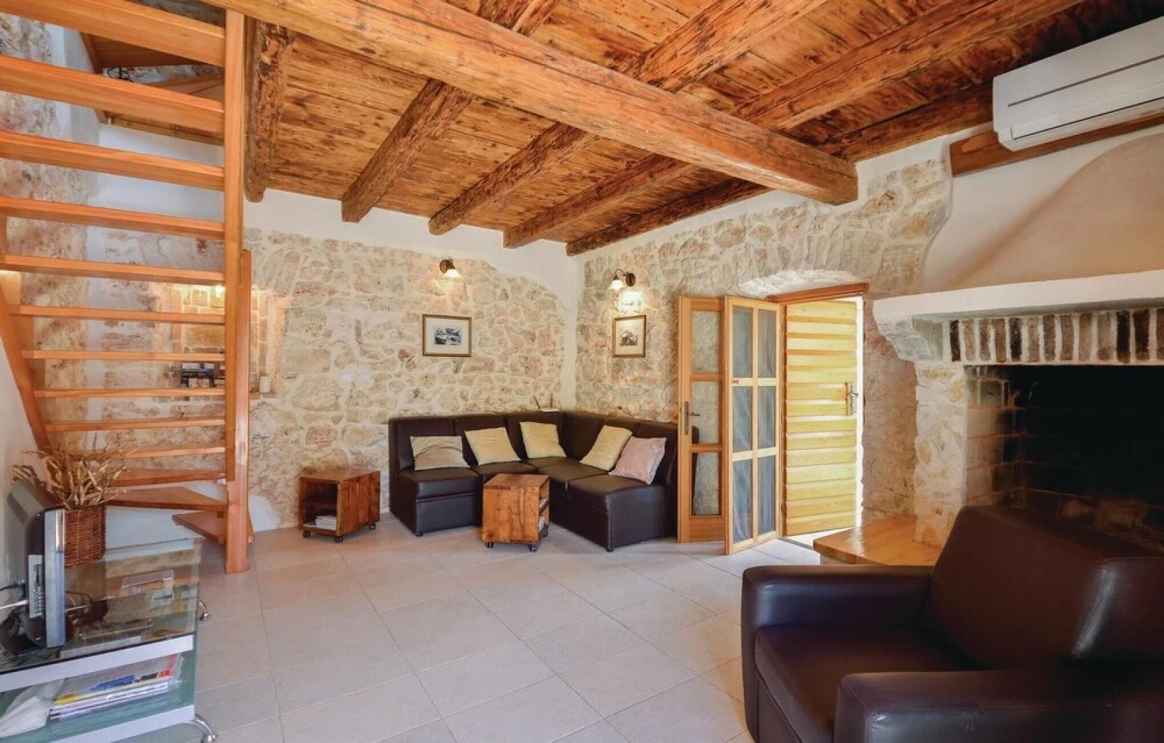 Beautiful Home in Banjole With Wifi and 3 Bedrooms