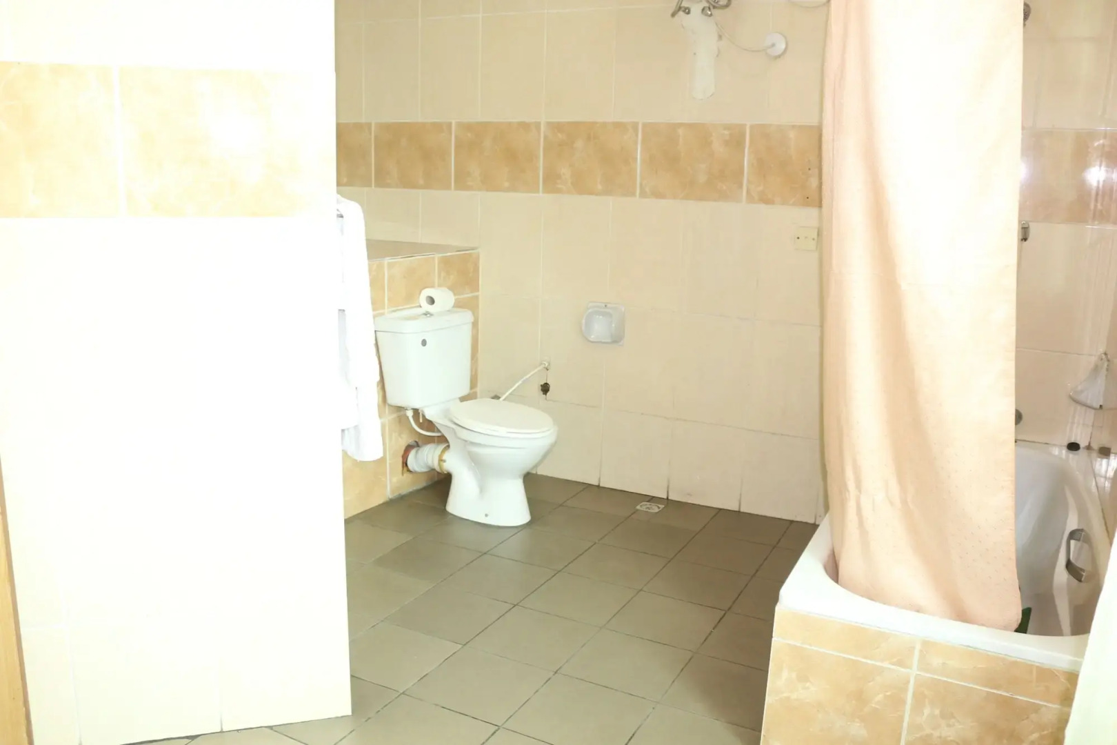 Primal Hotel Ikeja GRA