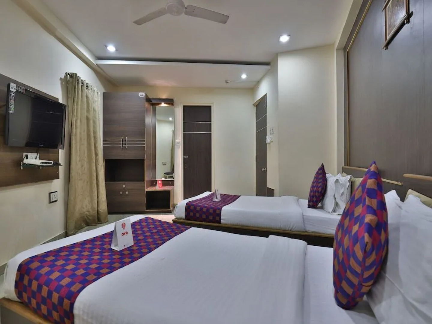 OYO 9512 Hotel Tulsi