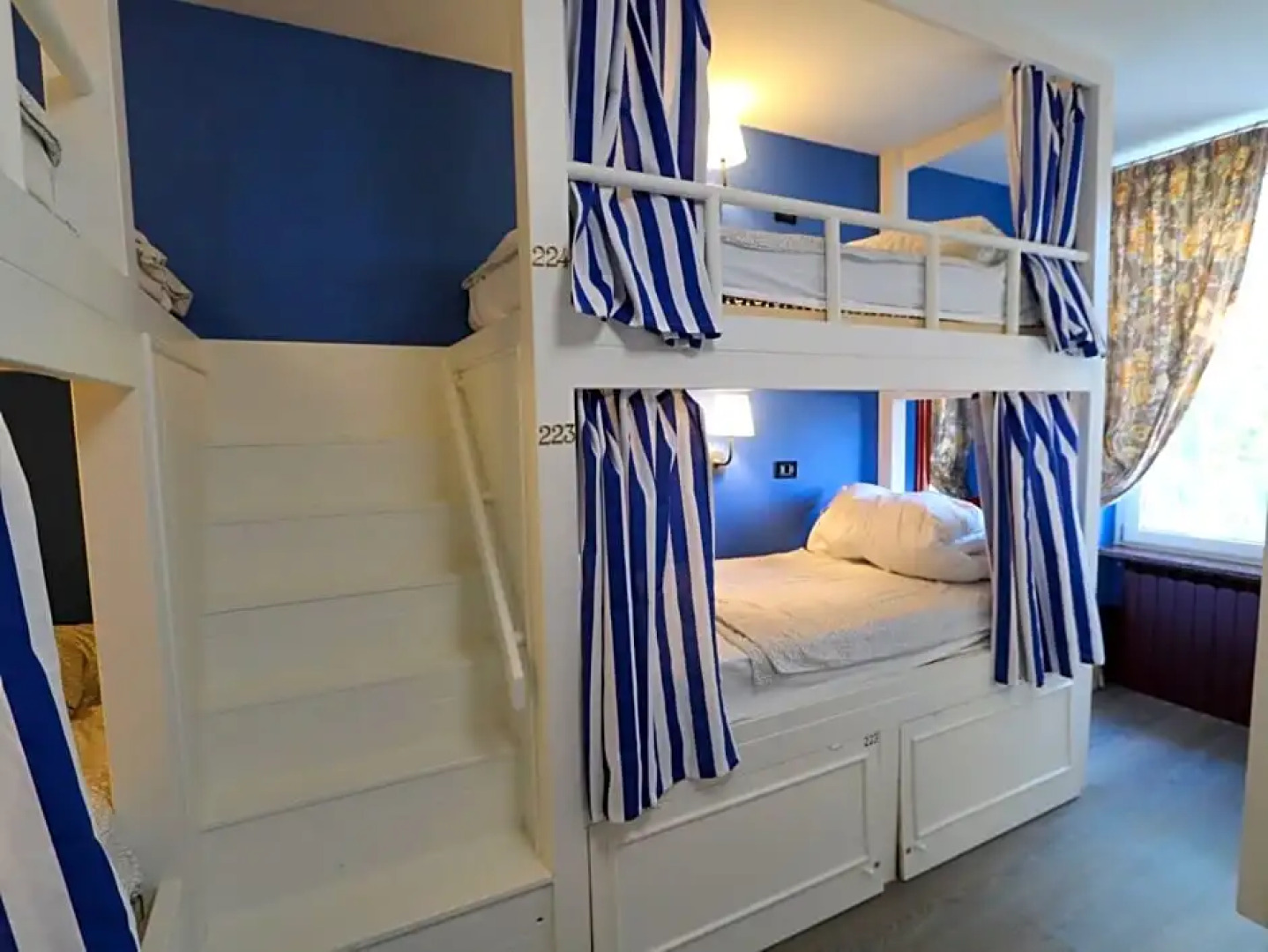 Grand Hostel Coconut