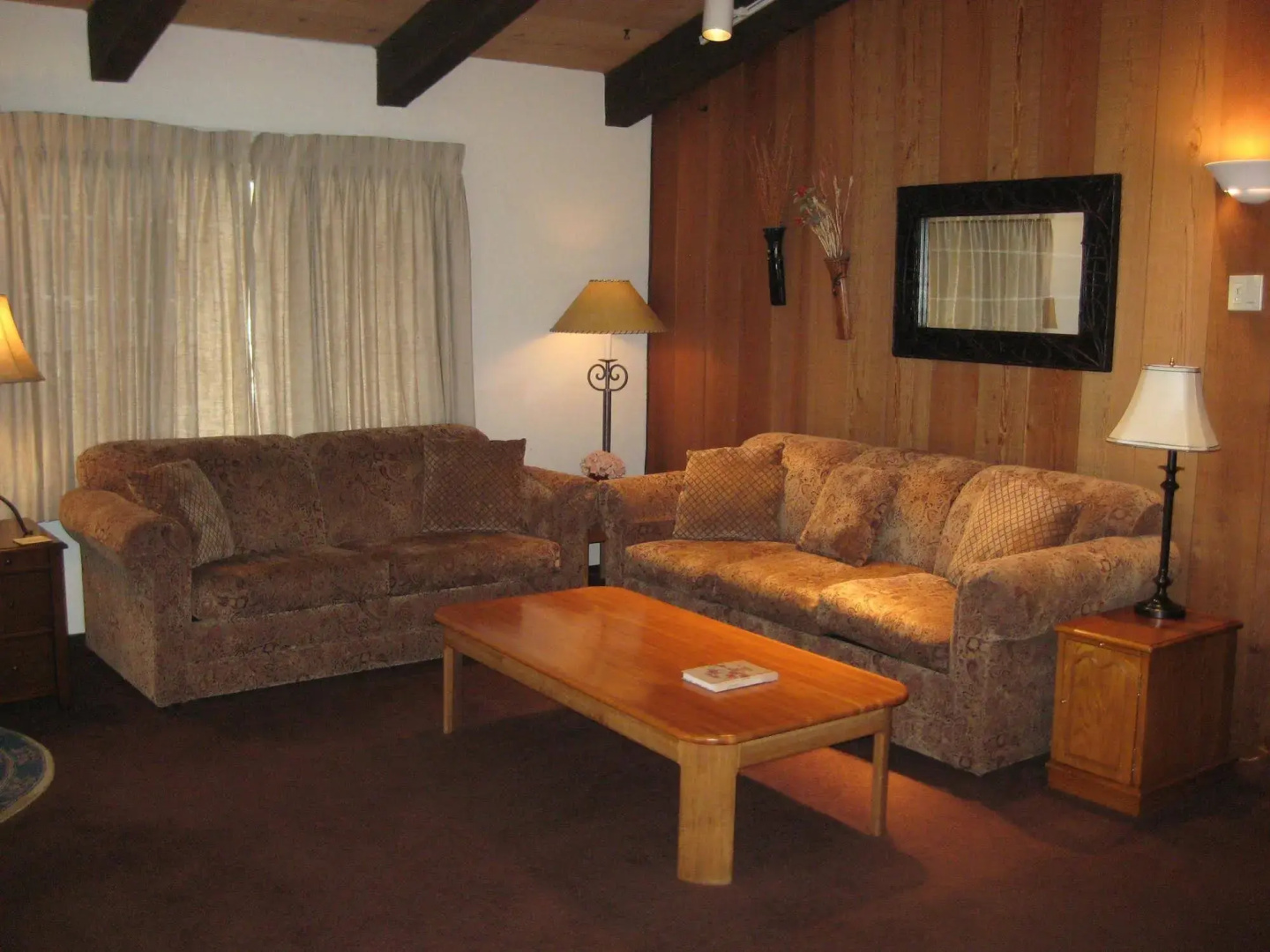 Chateau Sans Nom by Mammoth Reservation Bureau
