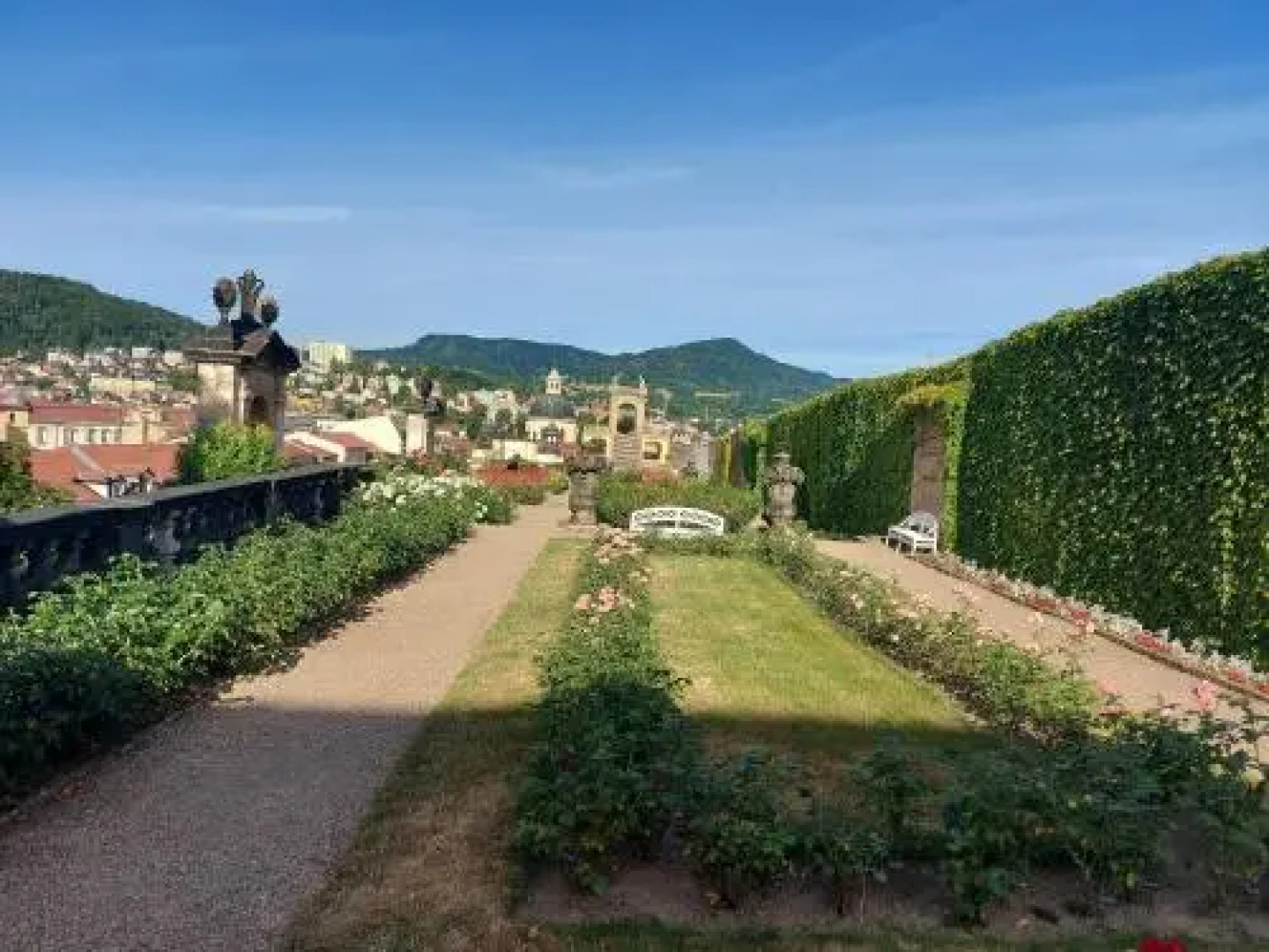 Apartments Rose Garden