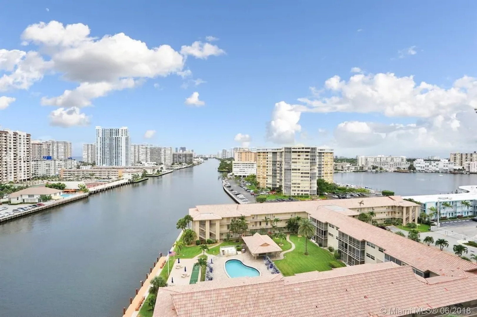 Stunning View 3Bd Apt @ BeachWalk Resort 1101