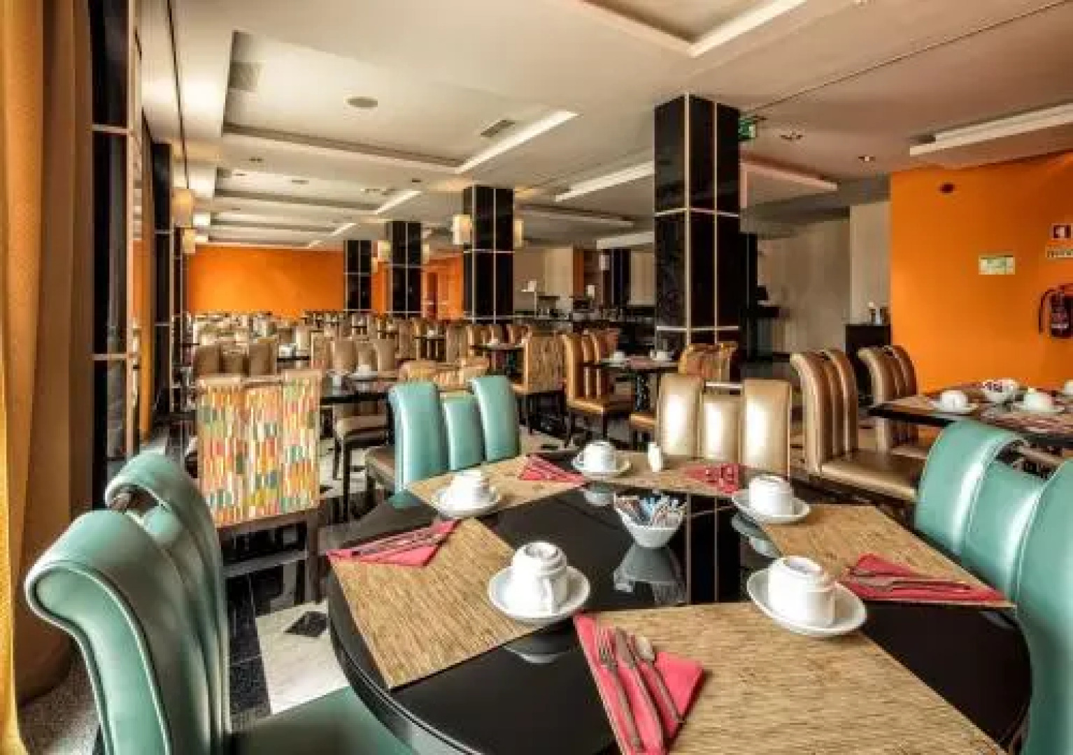 iu Hotel N'dalatando