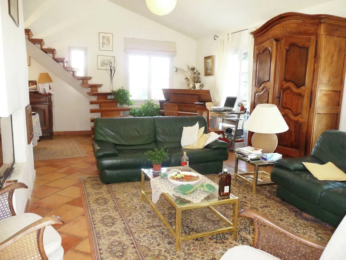 Attractive Holiday Home in Céreste With Swimming Pool