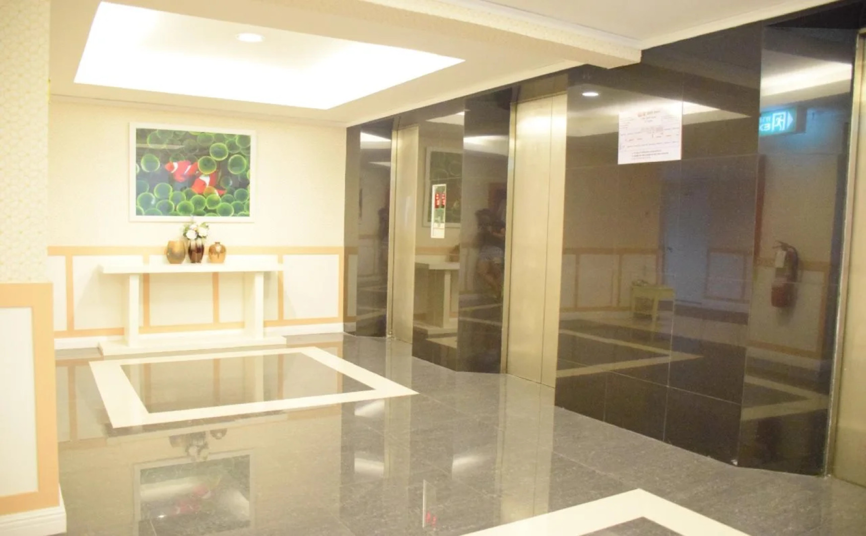 Bay Hotel Srinakarin