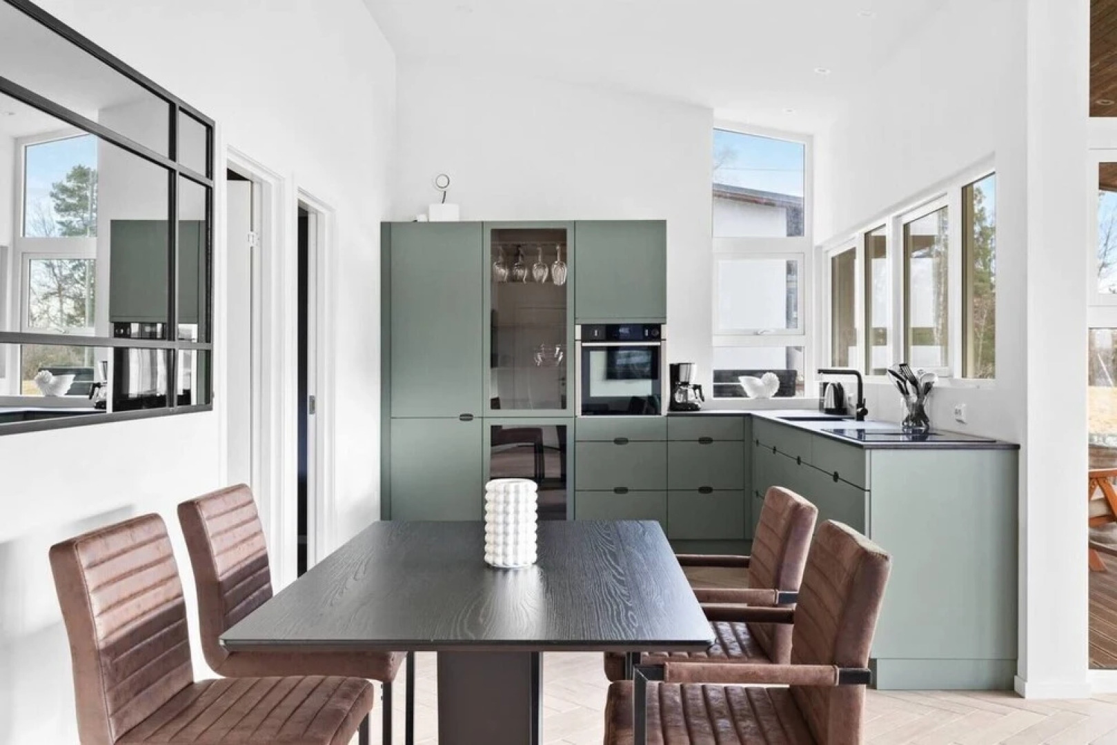 Modern Sleeps 14 w/ Panoramic Fjord-view, Petsok