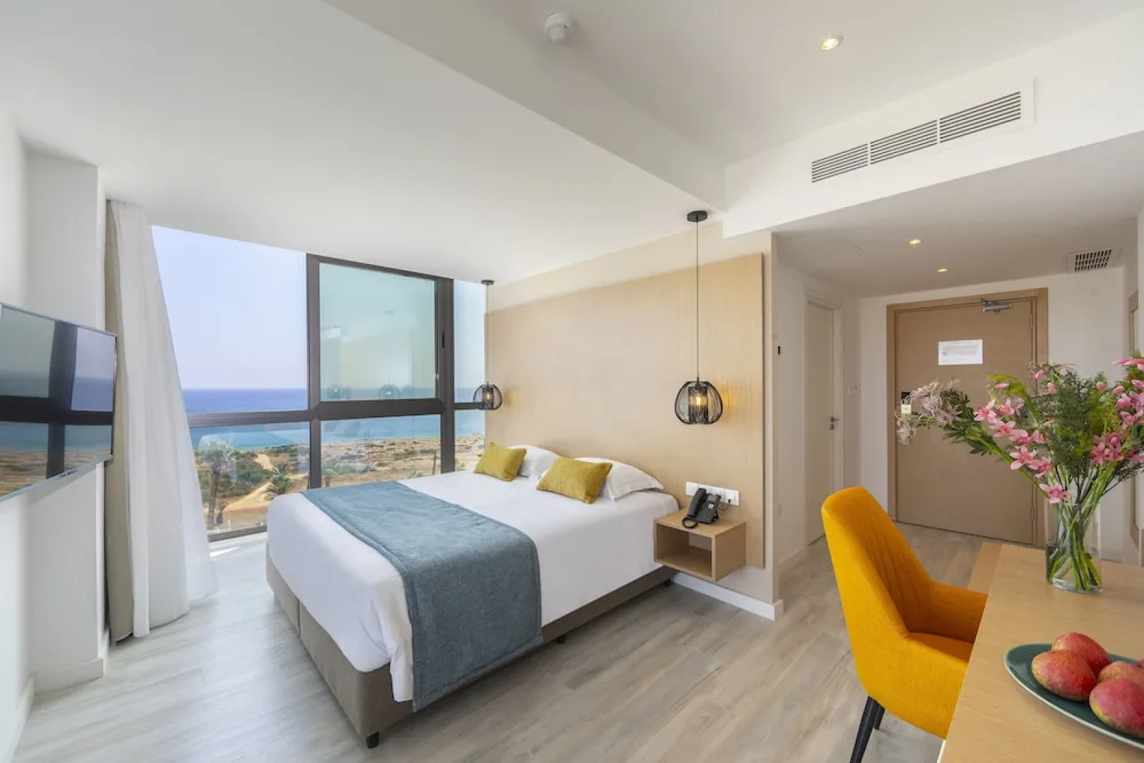 Leonardo Crystal Cove Hotel & Spa by the sea