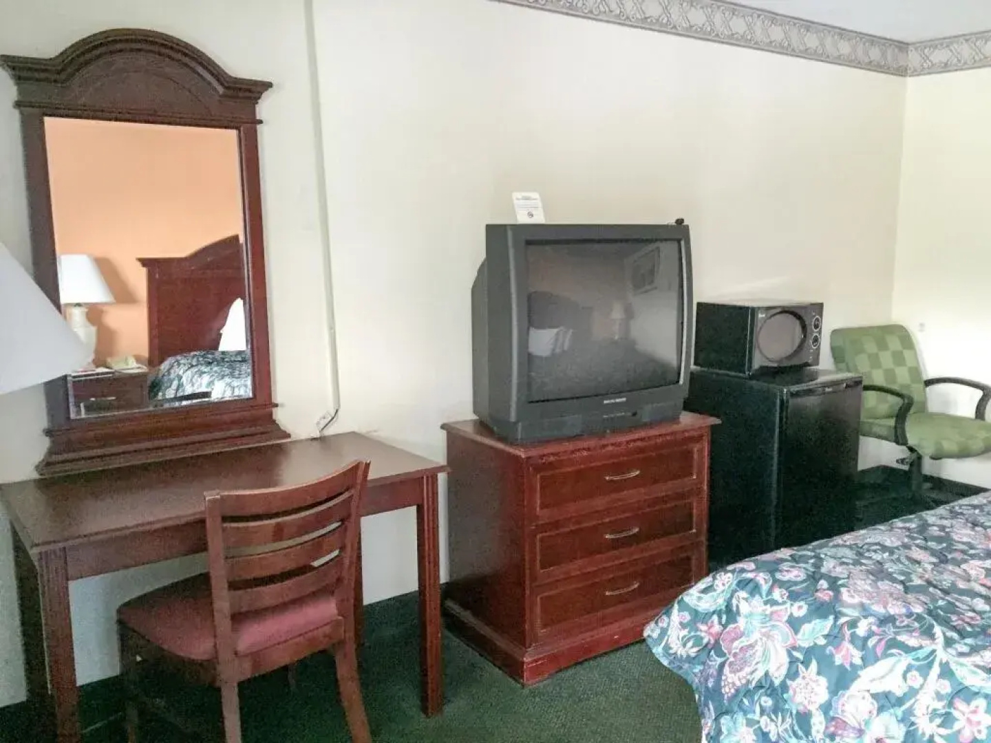 Motel 6 Calera AL