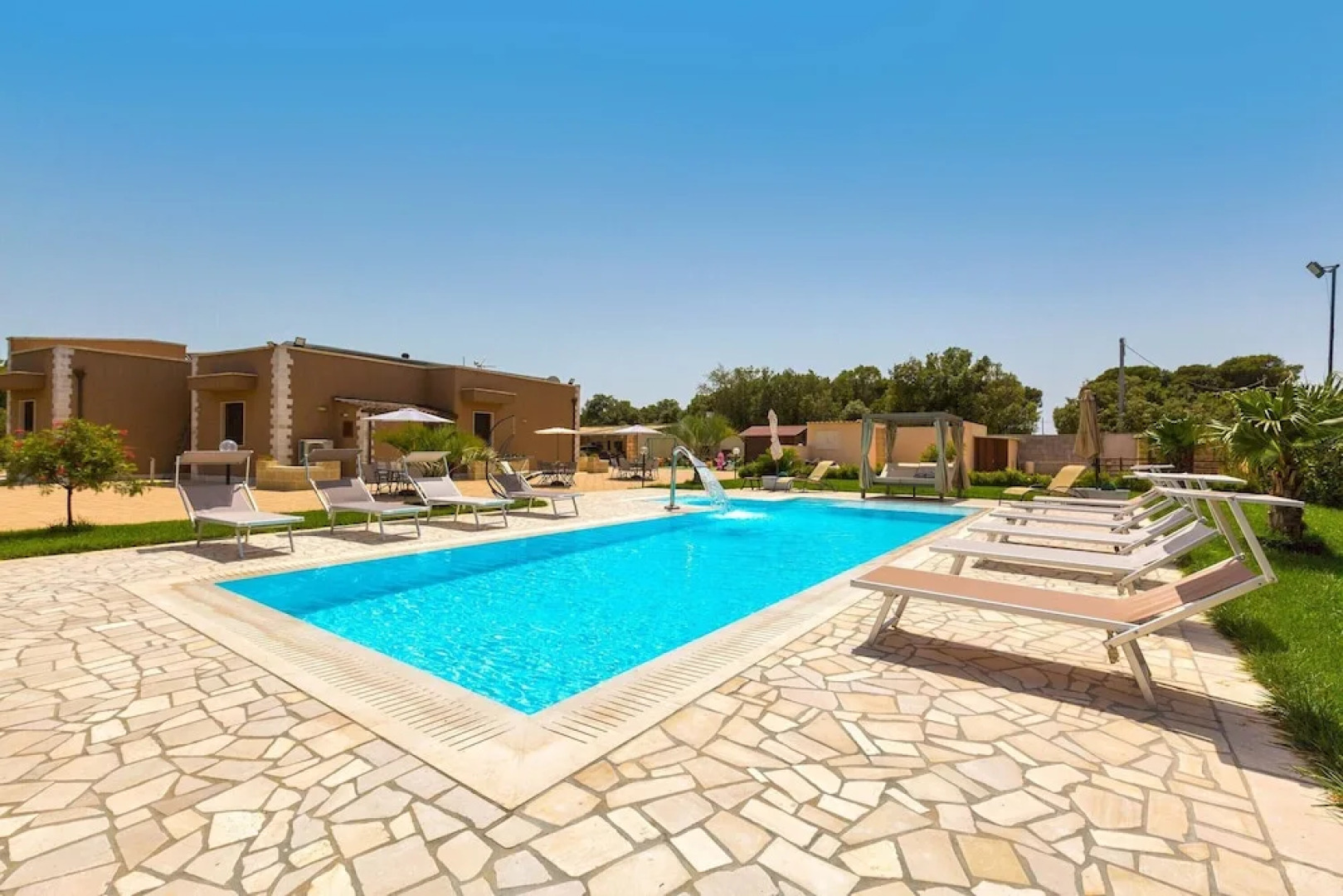 3048 Villette Tundo by Barbarhouse