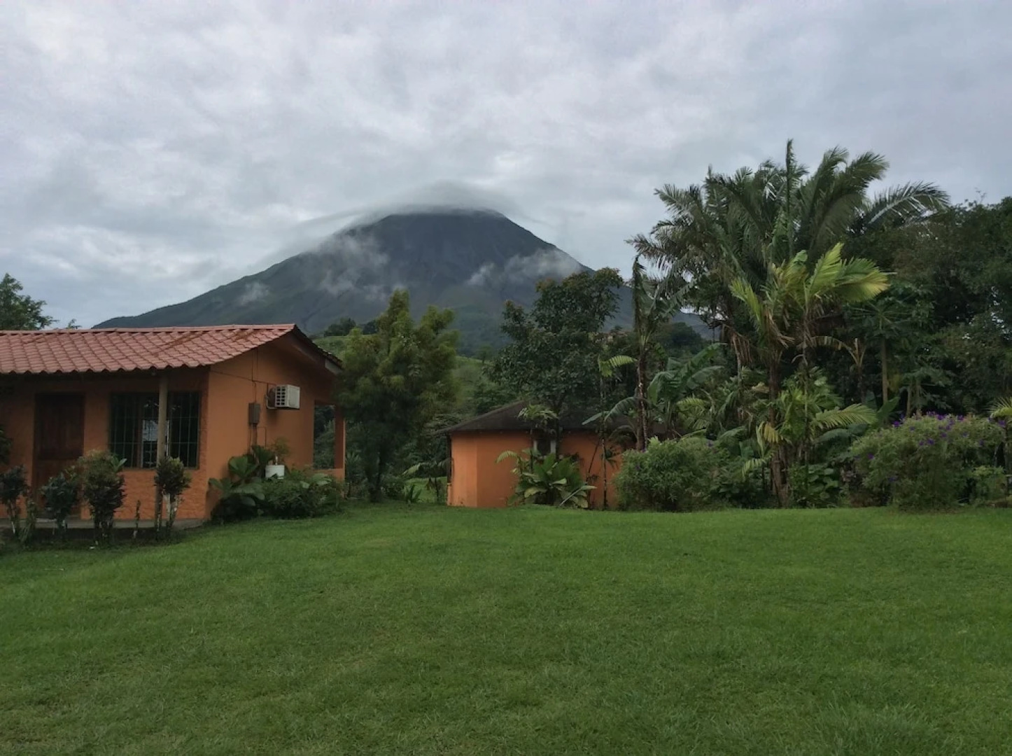 Cabinas Los Guayabos