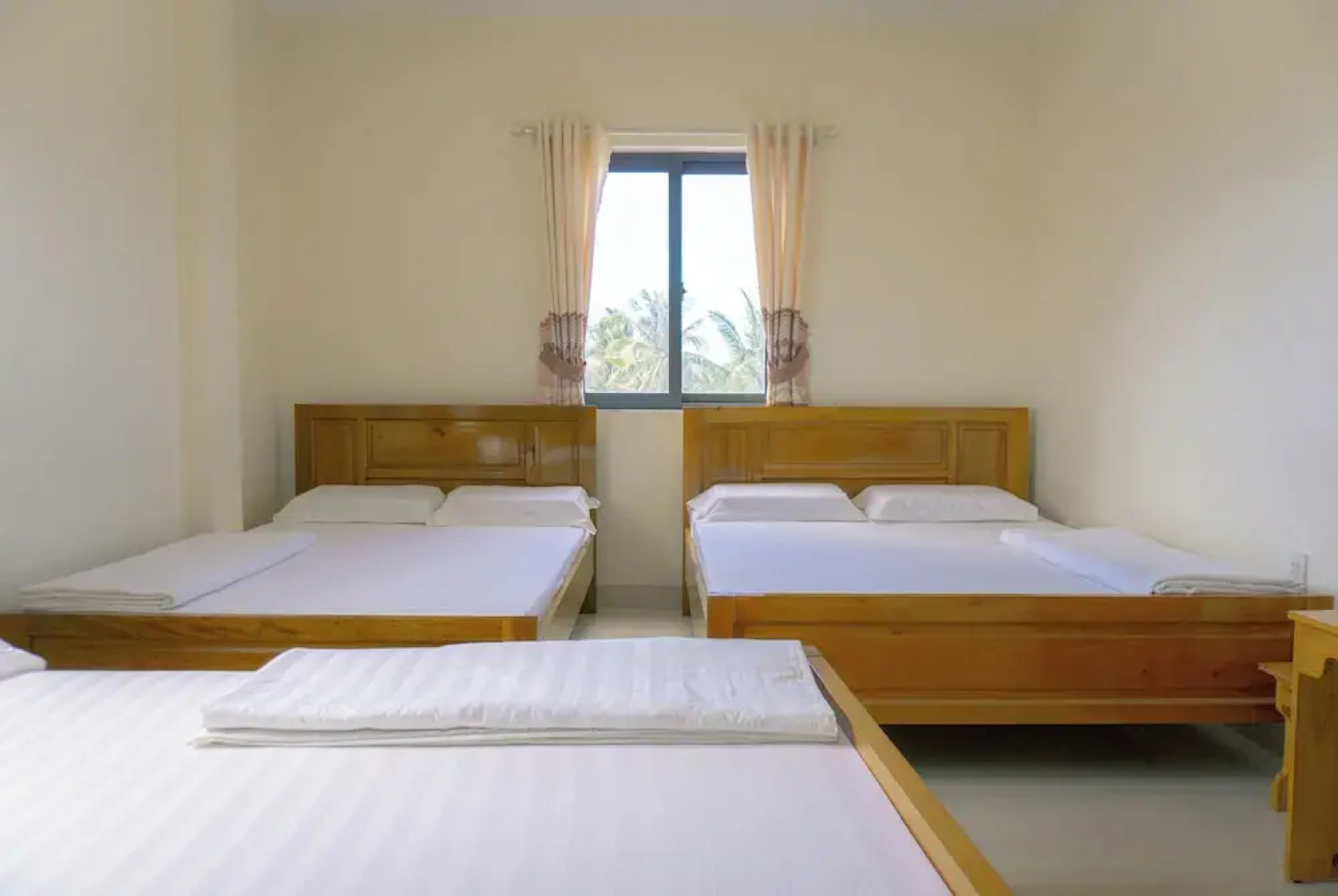 An Binh Hotel Phu Quy Island