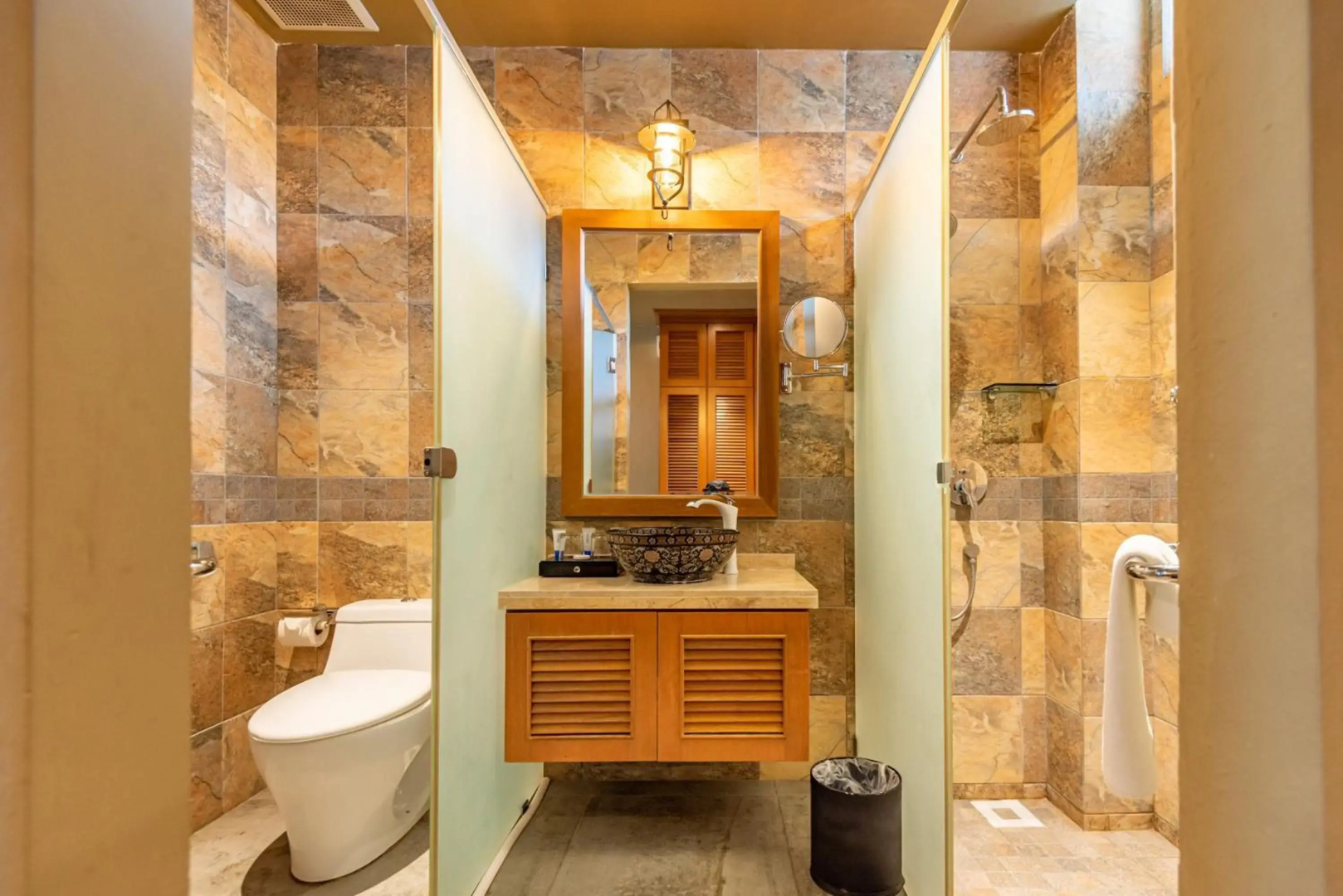 Tasik Villa International Resort