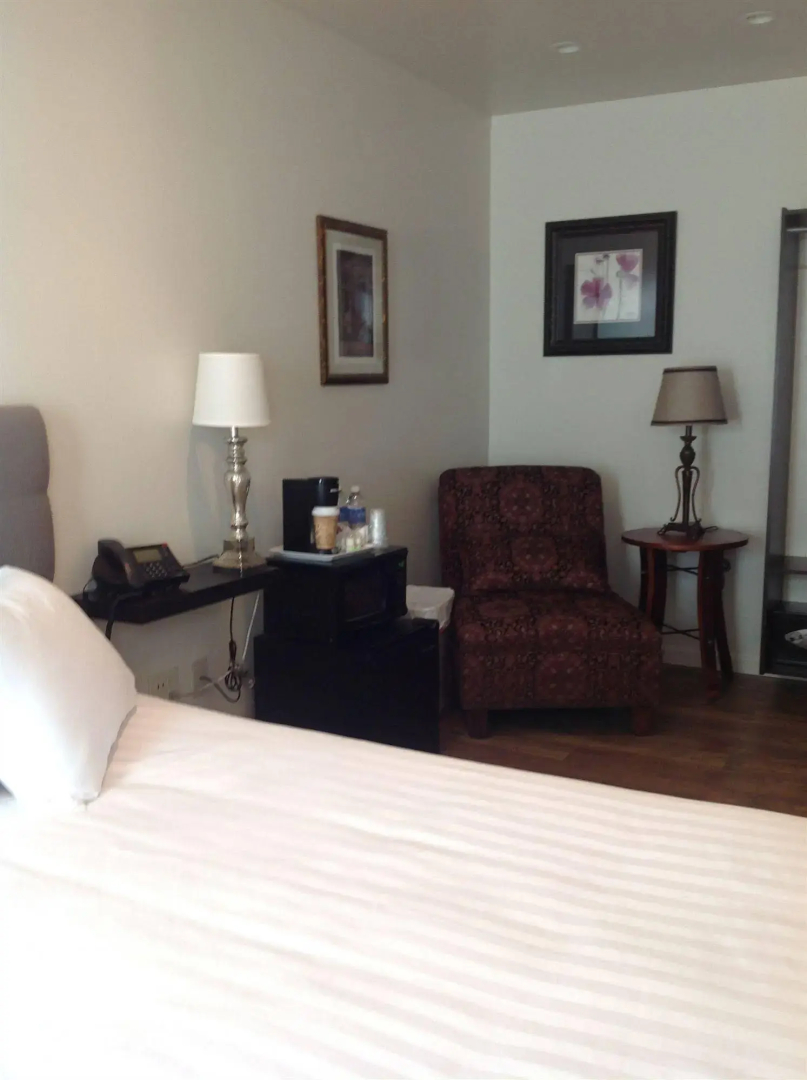 The Iron Horse Inn