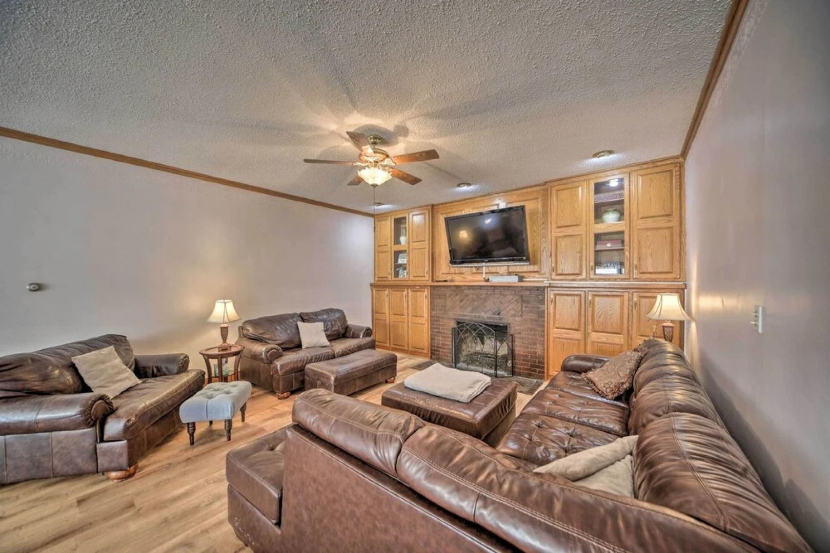 Pet-friendly Ogallala Home ~ 7 Mi to Lakefront!