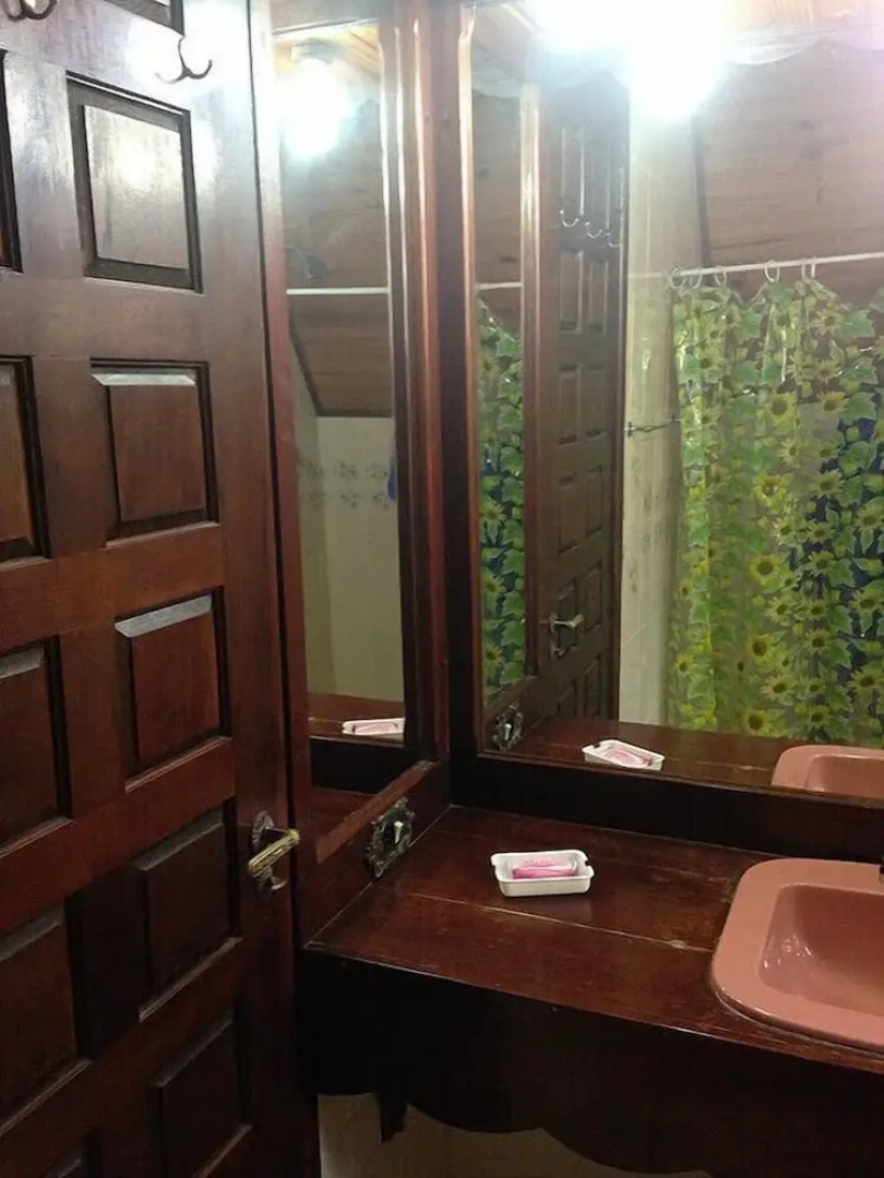 Green Mountains Hotel