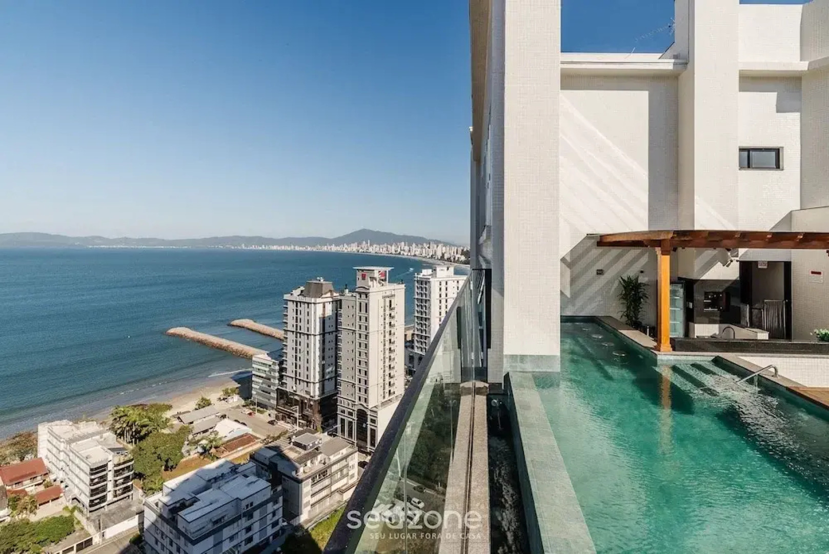 MHFBs Edifício Moderno piscina vista mar