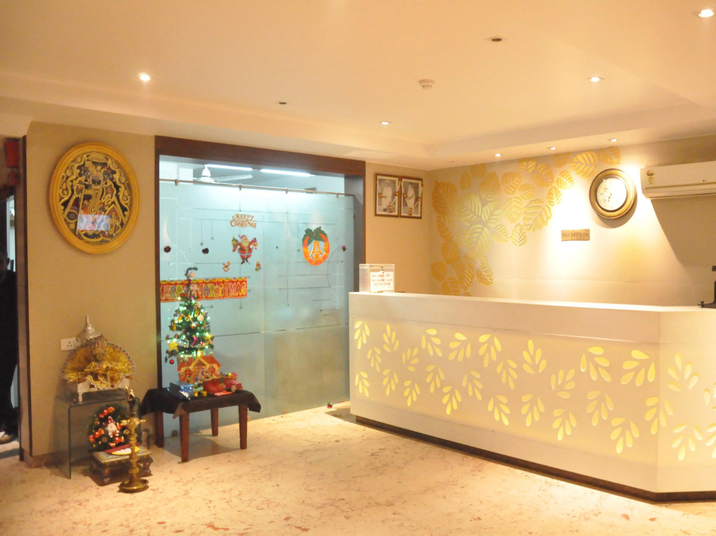 Hotel Deviram Palace