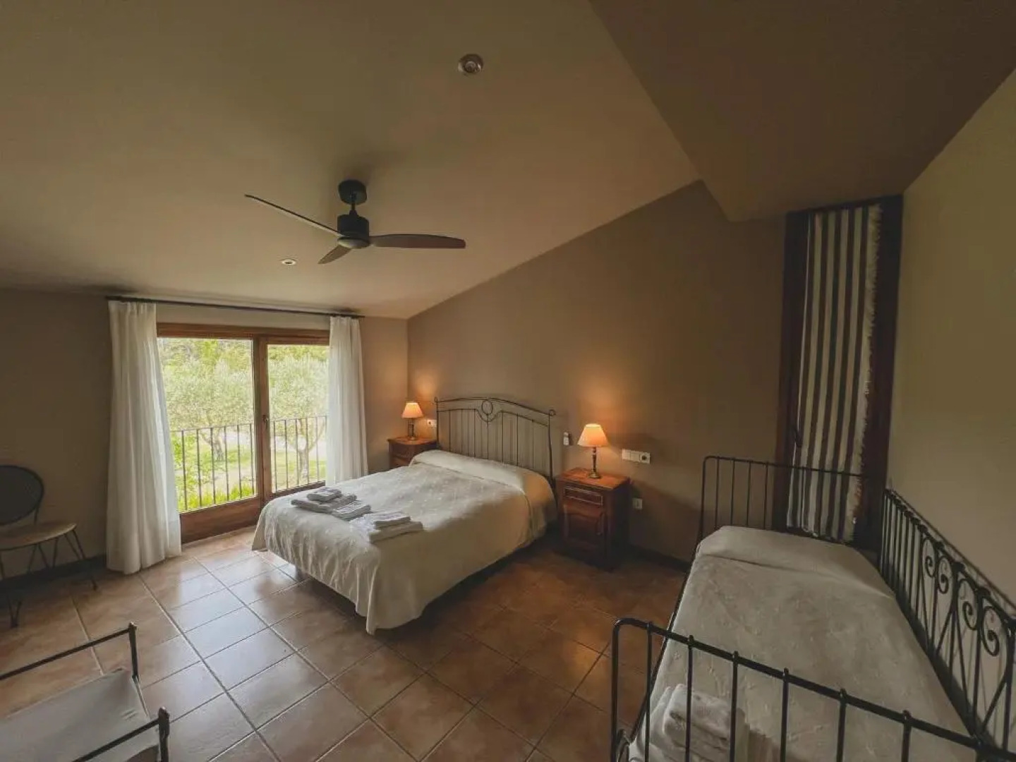 Hotel Hort De Fortunyo