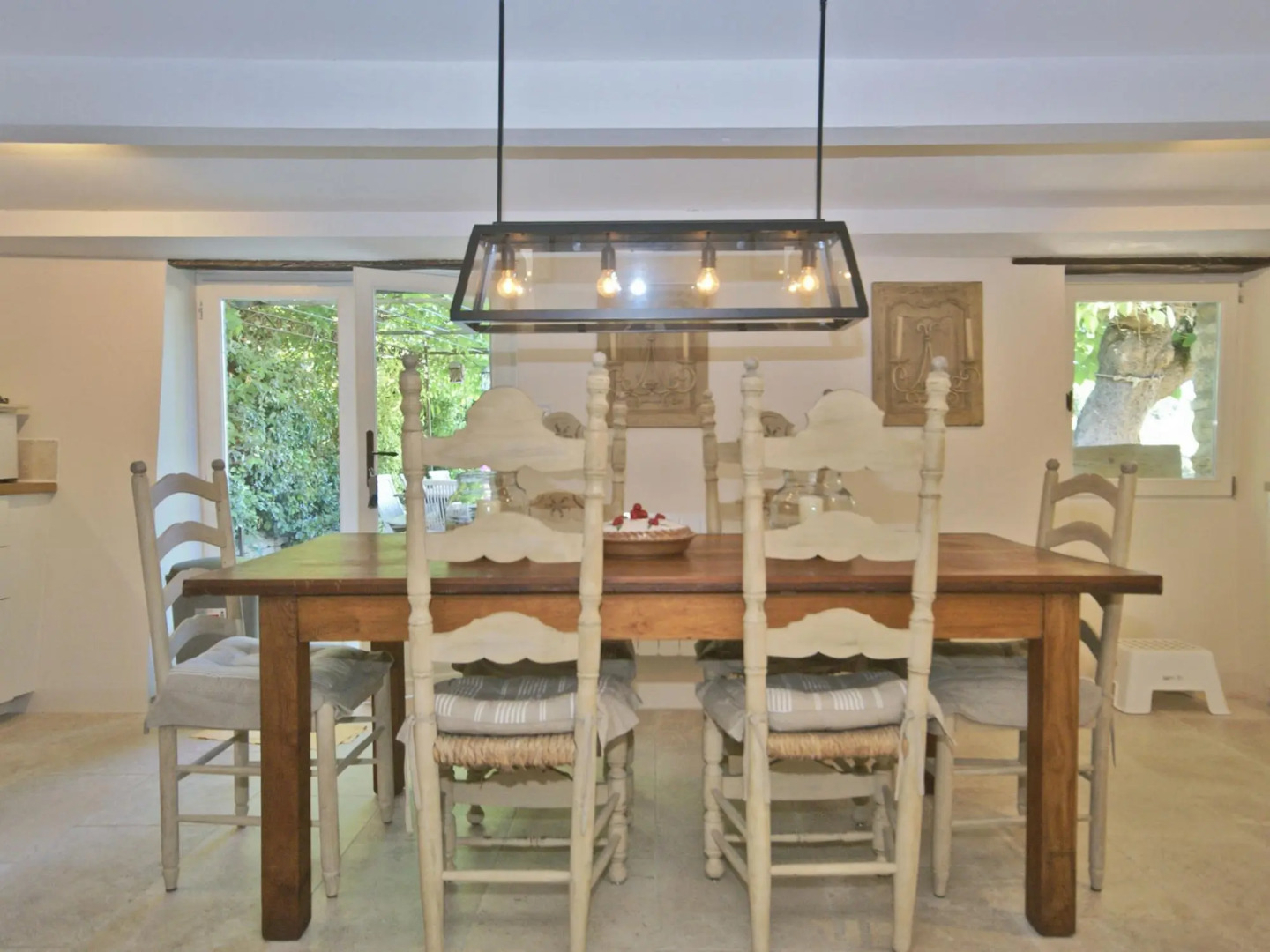 Stylish Villa With Private Pool in the Middle of a Village in the Beautiful Luberon